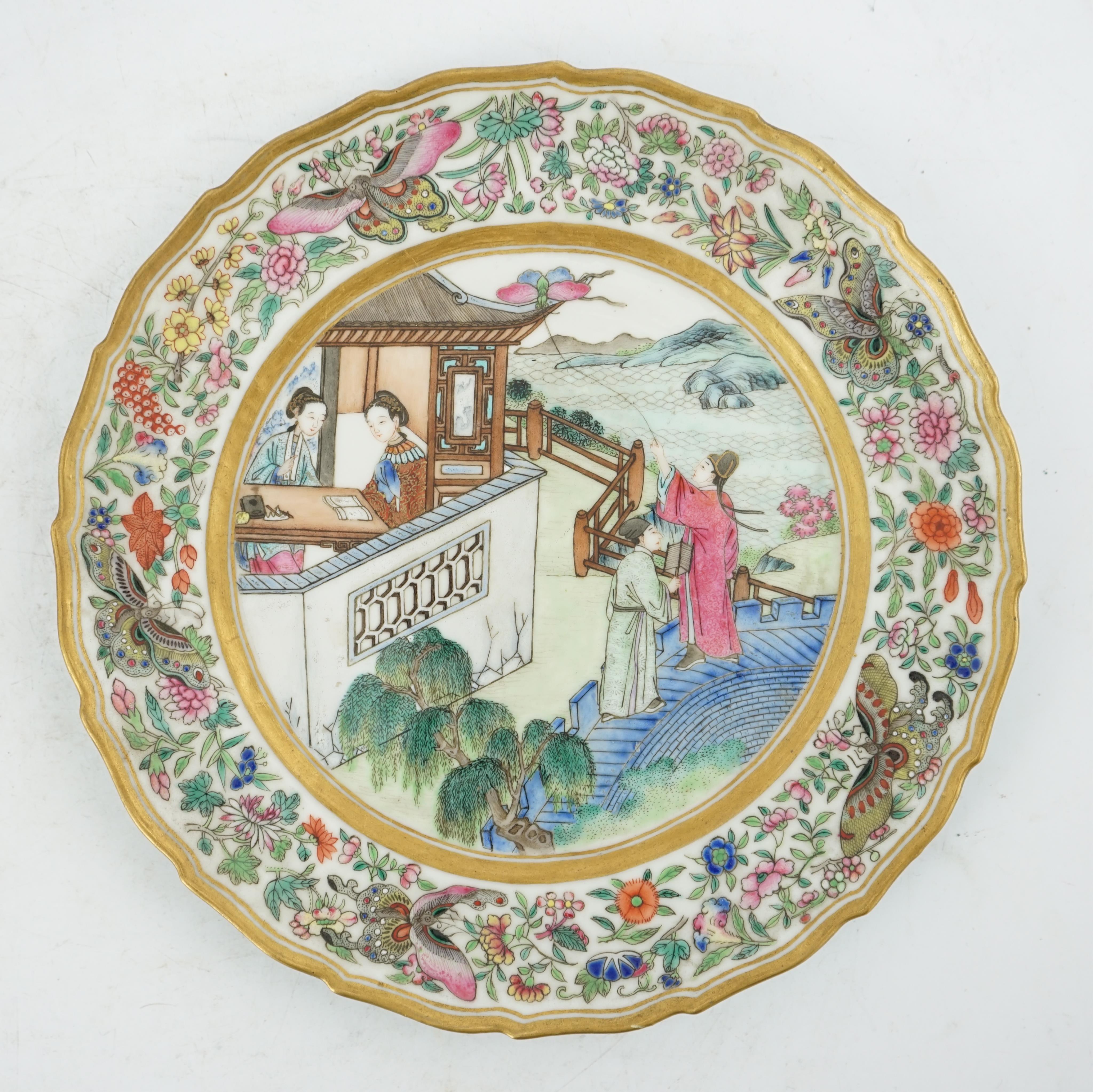 A fine Chinese famille rose ‘Romance of the Western Chamber’ dish, Jiaqing-Daoguang period